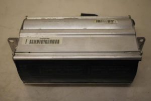 17796673 – 4B1880204G – Airbag rechts (Dashboard)