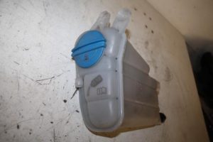 17816857 – 8K0121403G – Expansievat