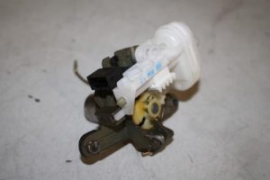 17821436 – 8D0862055 – Schloss Zylinder hinten