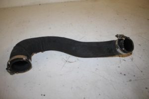 17824181 – 8R0145738M – Intercooler Slang