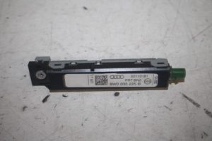 17809016 – 8W0035225B – Antenne Versterker