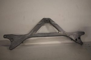 17804337 – 4H0806151B – Steun (diversen)