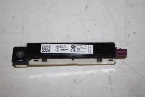 17830565 – 5G6035577A – Antenne Versterker