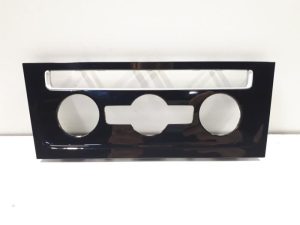 19686146 – 5G1863042CTAI – Dashboard sierlijst