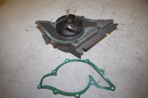 17821863 – 077121004P – Wasserpumpe