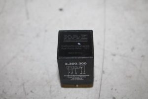 17809088 – 433906059 – Brandstofpomp relais