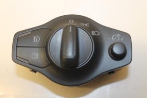 17795545 – 8K0941531BV10 – Licht Schakelaar