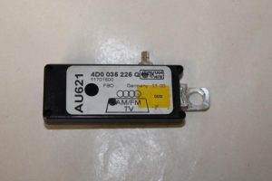 17789878 – 4D0035225Q – Antenne Versterker