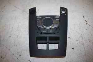 17814820 – 8V0919614L – Regeleinheit Multi Media