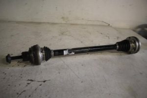 17825086 – 8R0501203C – Aandrijfas links-achter