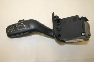 17801896 – 4E0953521C4PK – Tempomat Bedienung