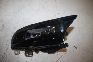 17808814 – 8V0941700B – Mistlamp rechts-voor
