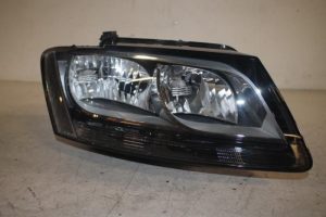 17807786 – 8R0941004L – Koplamp rechts
