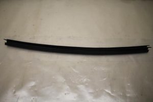 17799657 – 8V5839479 – Portierlijst