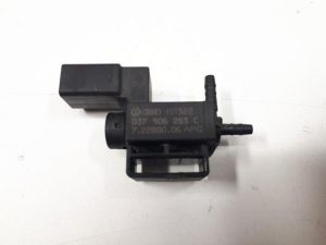 19428023 – 037906283C – Vacuum ventiel