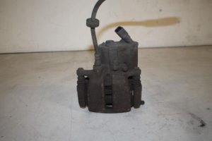 17827740 – 4F0615404 – Remklauw (Tang) rechts-achter