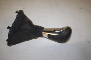 17819292 – 8P1713139LSKH – Gear stick