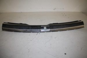 17805051 – 4G98644834PK – Abdeckung Stürmer Keil hinten