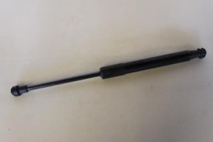 17792310 – 8R0823359A – Gasdemper Motorkap links