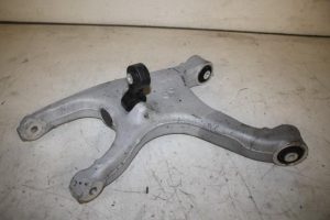 17831607 – 8K0505312J – Draagarm onder rechts-achter