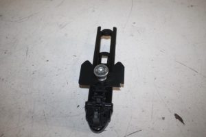 17810538 – 8T8857833 – Gordel hoogteverstelling links-voor