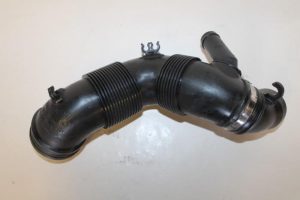 17790465 – 3C0129654M – Air intake hose
