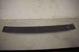 17825825 – 4G8827934B – Heckspoiler