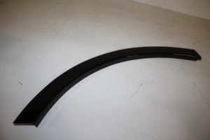 17820185 – 4M0853818AC9X – Wielrand achter