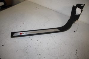 17816407 – 4H2867272A6PS – A-stijl Afdekkap rechts