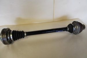 17791451 – 4H0501203D – Aandrijfas links-achter