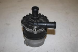 17831240 – 8K0965567B – Wasserpumpe