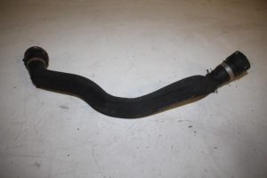 17826361 – 8K0121101M – Radiator hose
