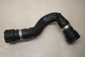 17800708 – 4G0265356H – Radiator hose