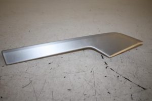 17811167 – 8W0867419E1NK – Sierstrip