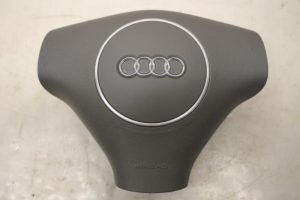 17796692 – 8E0880201AT26Z – Airbag links (Lenkrad)