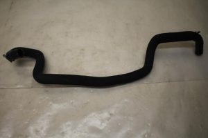 17799057 – 4H1819674AD – Radiator hose