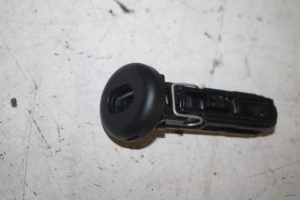 17807038 – 8T08869204PK – Headrest