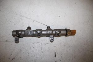 17812577 – 059130089DE – Fuel distributor