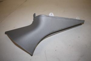 17818591 – 8W8867245B1RO – Stijlbekleding links-achter