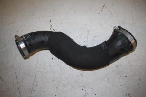 17811610 – 8K0145737J – Intercooler Slang
