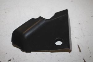 17809765 – 8W0121284BK – Luchtgeleider