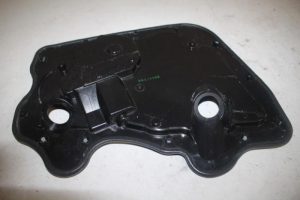 17804256 – 4H0837915 – Deurplaat 4Deurs links-voor