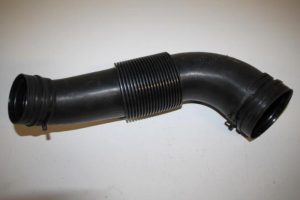 17802287 – 7L6129627J – Air intake hose