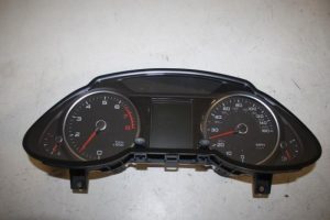 17805077 – 8R0920981B – Instrumentenpaneel