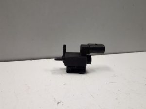18822116 – 037906283C – Vacuum ventiel
