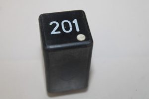 17792511 – 443951253T – Relais