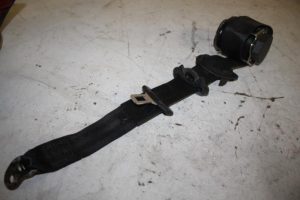 17824378 – 8N7857705DV04 – Veiligheidsgordel links-voor