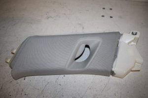 17814942 – 4M0867288W01 – Stijlbekleding rechts-achter