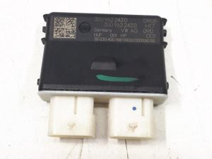21331404 – 3G0962243D – Module achterklep motor