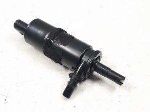 20524743 – 6R0955681 – Pomp koplampsproeier